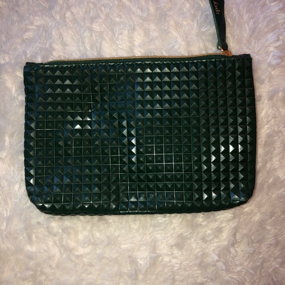 2 Ipsy makeup bags! - Picture 2 of 3